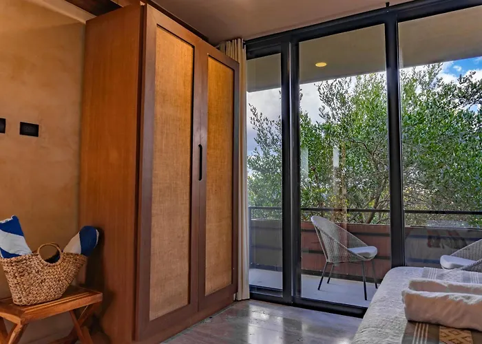 Luxury Romantic Getaway - 1 Bedroom - Steps From The - Bahia Tankah